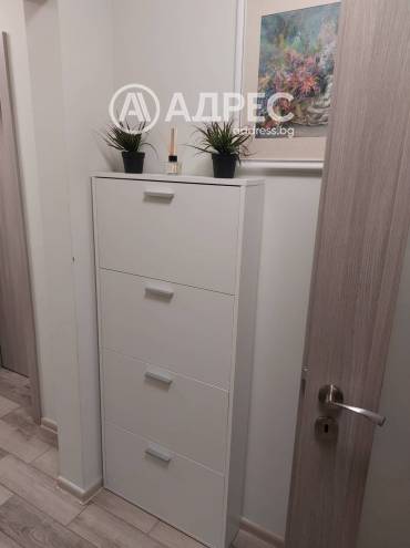 Тристаен апартамент, Велико Търново, Бузлуджа, 663262, Снимка 1