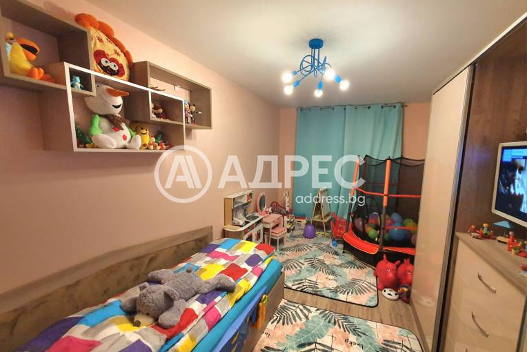 Тристаен апартамент, Велико Търново, Бузлуджа, 663262, Снимка 17