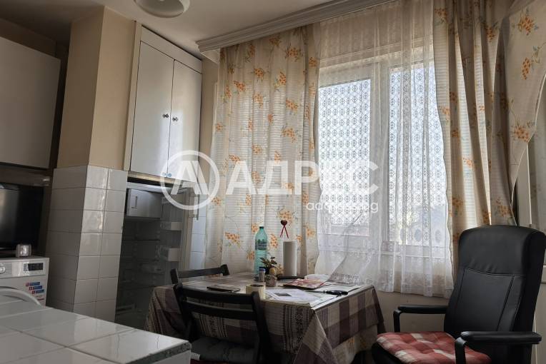 Тристаен апартамент, Плевен, Идеален център, 664262, Снимка 3