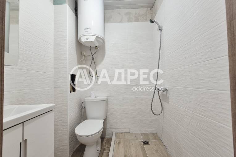 Двустаен апартамент, Варна, Колхозен пазар, 666262, Снимка 6