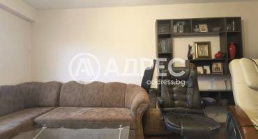Тристаен апартамент, Русе, Широк център, 674262, Снимка 2