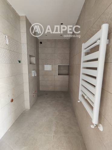 Многостаен апартамент, София, Надежда 3, 675263, Снимка 1