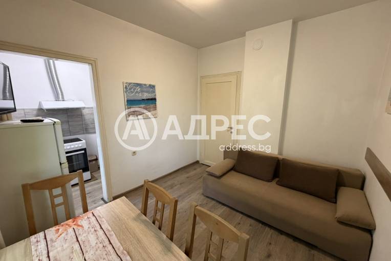 Двустаен апартамент, Варна, Централна поща, 683263, Снимка 3