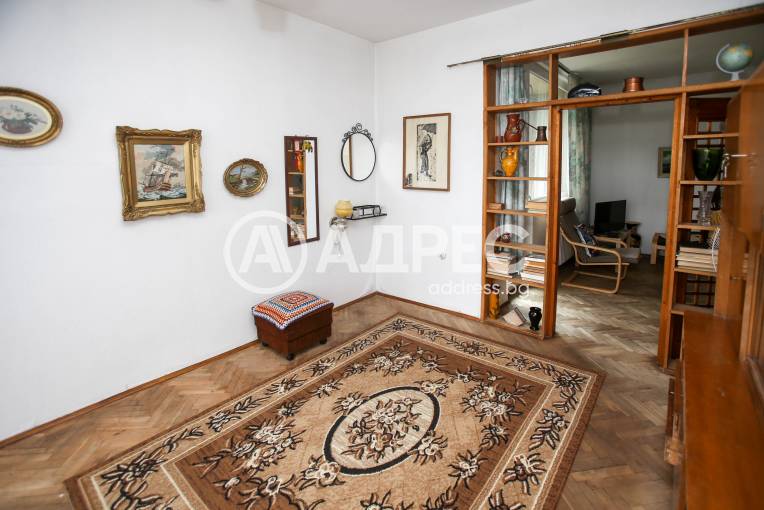 Тристаен апартамент, София, Иван Вазов, 697263, Снимка 6