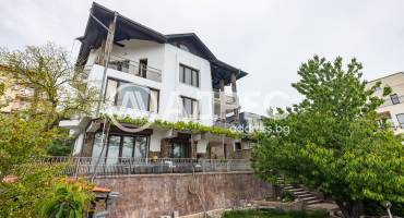 Къща/Вила, Варна, Бриз, 654264, Снимка 2