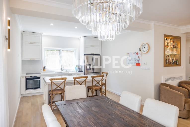 Къща/Вила, Варна, Идеален център, 667265, Снимка 1