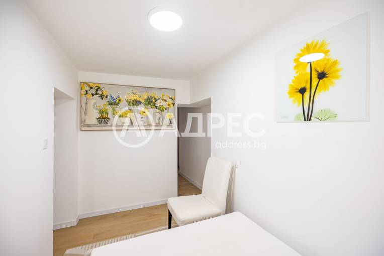 Къща/Вила, Варна, Идеален център, 667265, Снимка 20