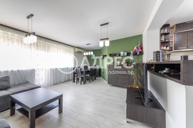 Тристаен апартамент, Варна, Техникумите, 677265, Снимка 1