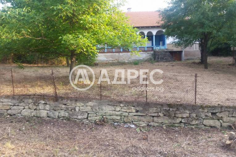 Къща/Вила, Извор, 690265, Снимка 2
