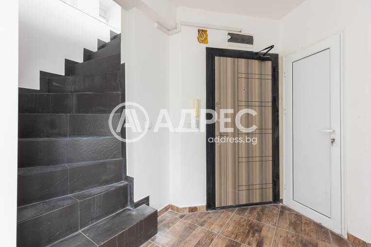 Тристаен апартамент, Варна, Погребите, 621267, Снимка 11