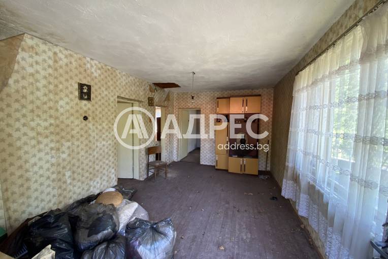 Къща/Вила, Оселна, 700267, Снимка 10