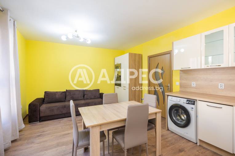 Тристаен апартамент, Варна, ЖП Гара, 667269, Снимка 1