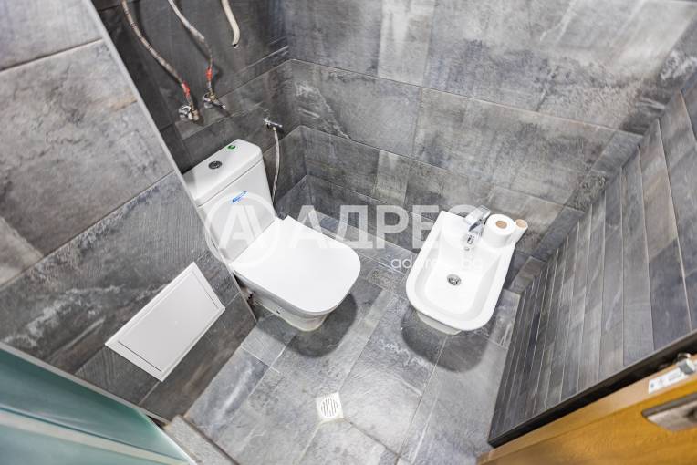 Тристаен апартамент, Варна, ЖП Гара, 667269, Снимка 18