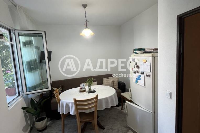 Тристаен апартамент, Благоевград, Струмско, 660270, Снимка 3