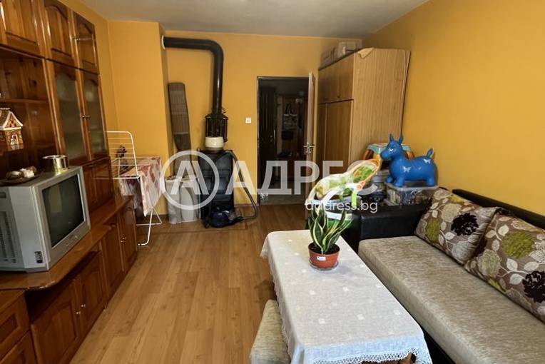 Тристаен апартамент, Благоевград, Струмско, 660270, Снимка 5