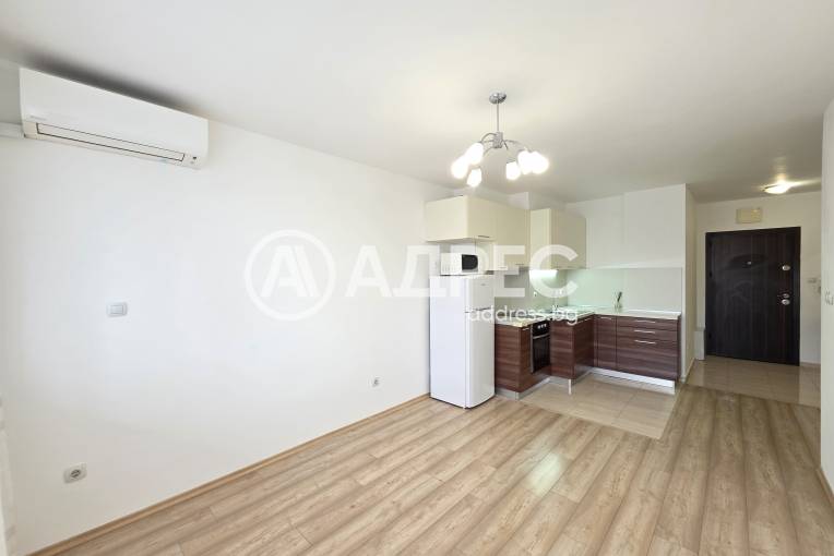 Двустаен апартамент, София, Център, 683270, Снимка 1