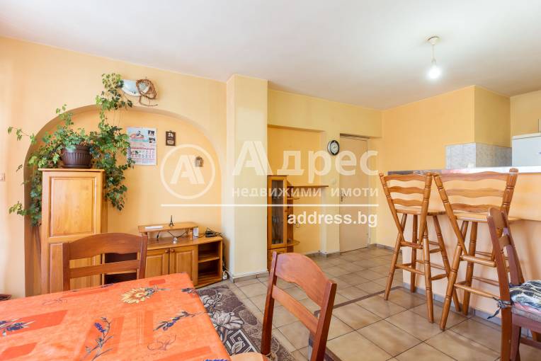 Многостаен апартамент, Варна, Бриз, 615274, Снимка 1