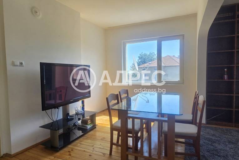 Етаж от къща, Шумен, Център, 660274, Снимка 4