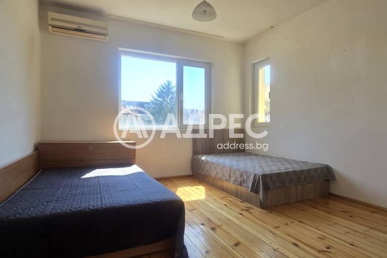 Етаж от къща, Шумен, Център, 660274, Снимка 9