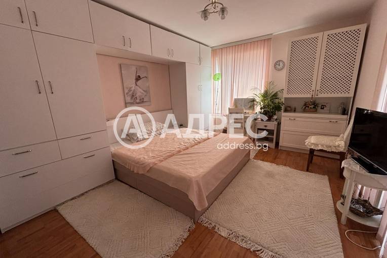 Тристаен апартамент, Варна, к.к. Св.Св. Константин и Елена, 663275, Снимка 10