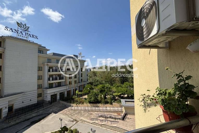 Тристаен апартамент, Варна, к.к. Св.Св. Константин и Елена, 663275, Снимка 15