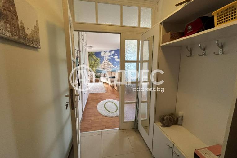 Тристаен апартамент, Варна, к.к. Св.Св. Константин и Елена, 663275, Снимка 8