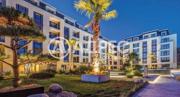 Едностаен апартамент, Варна, к.к. Св.Св. Константин и Елена, 683275, Снимка 1