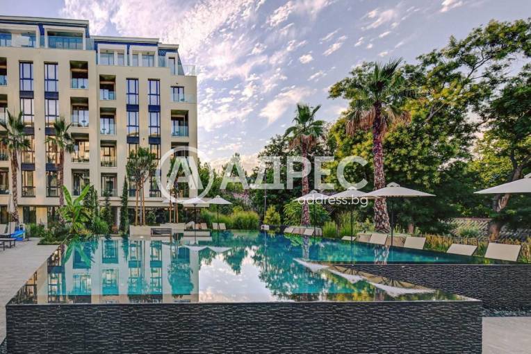 Едностаен апартамент, Варна, к.к. Св.Св. Константин и Елена, 683275, Снимка 17