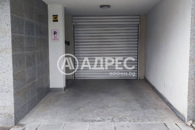 Паркомясто/Гаражна клетка, Варна, Гранд Мол Варна, 656276, Снимка 2