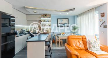 Многостаен апартамент, Варна, Икономически университет, 677276, Снимка 2