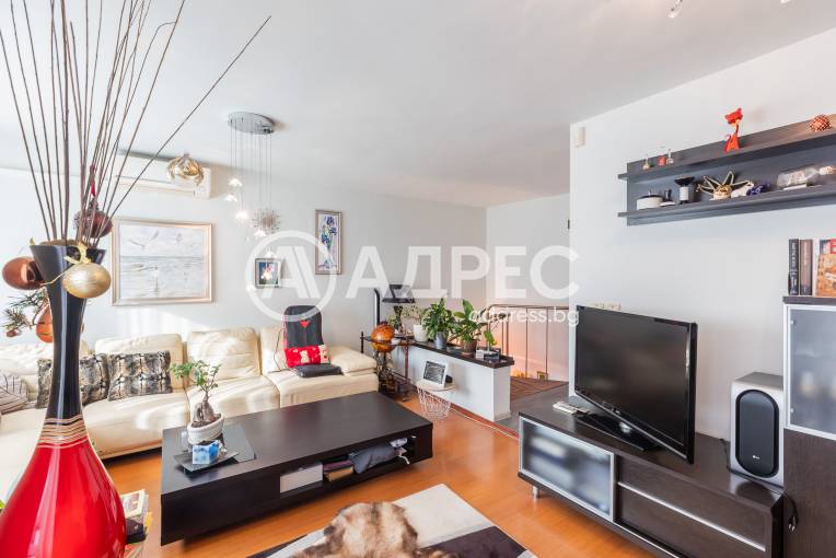 Многостаен апартамент, Варна, Икономически университет, 677276, Снимка 8