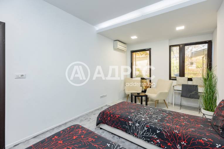 Тристаен апартамент, Варна, Център, 668278, Снимка 17