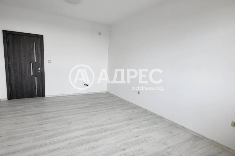 Тристаен апартамент, Варна, Младост 1, 678278, Снимка 1