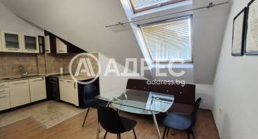 Тристаен апартамент, Варна, Автогара, 682278, Снимка 1