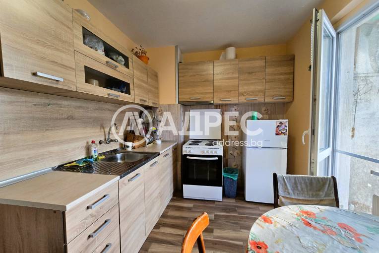 Тристаен апартамент, София, Младост 2, 679280, Снимка 1