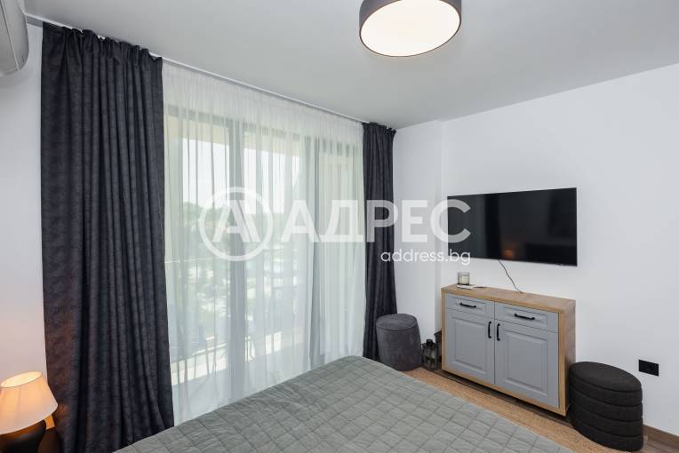 Двустаен апартамент, Варна, к.к. Св.Св. Константин и Елена, 660281, Снимка 11