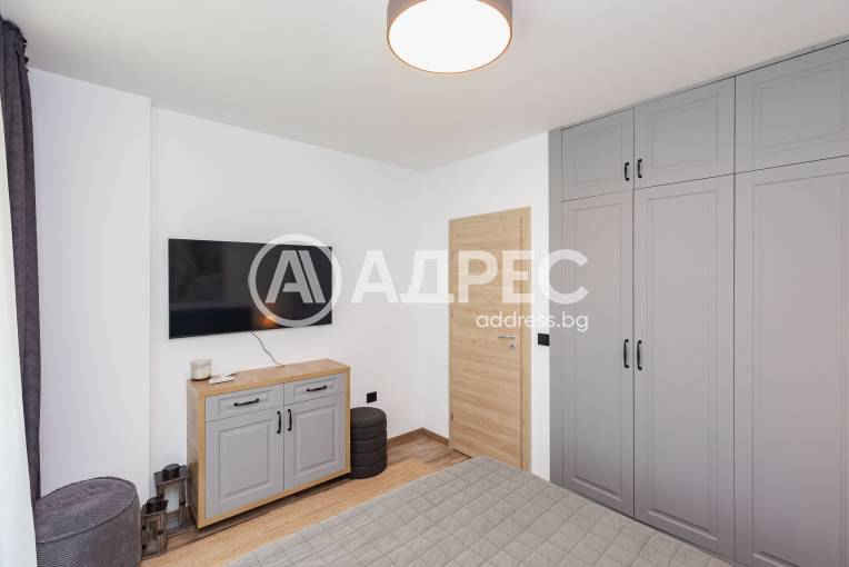 Двустаен апартамент, Варна, к.к. Св.Св. Константин и Елена, 660281, Снимка 13