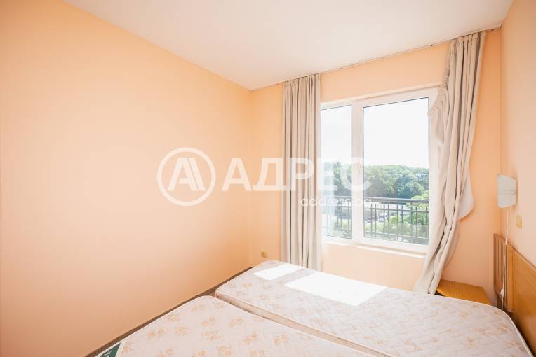 Тристаен апартамент, Варна, к.к. Златни Пясъци, 701282, Снимка 8