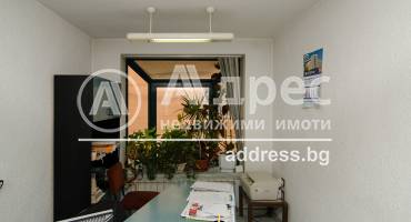 Многостаен апартамент, Варна, Колхозен пазар, 270283, Снимка 2