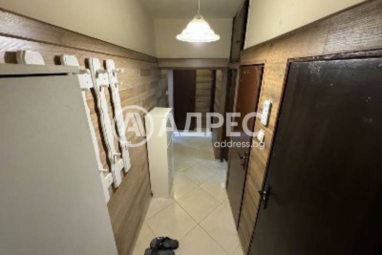 Тристаен апартамент, София, Толстой, 693283, Снимка 2