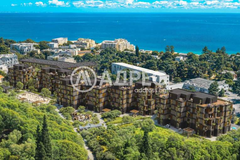 Тристаен апартамент, Варна, к.к. Чайка, 665286, Снимка 1