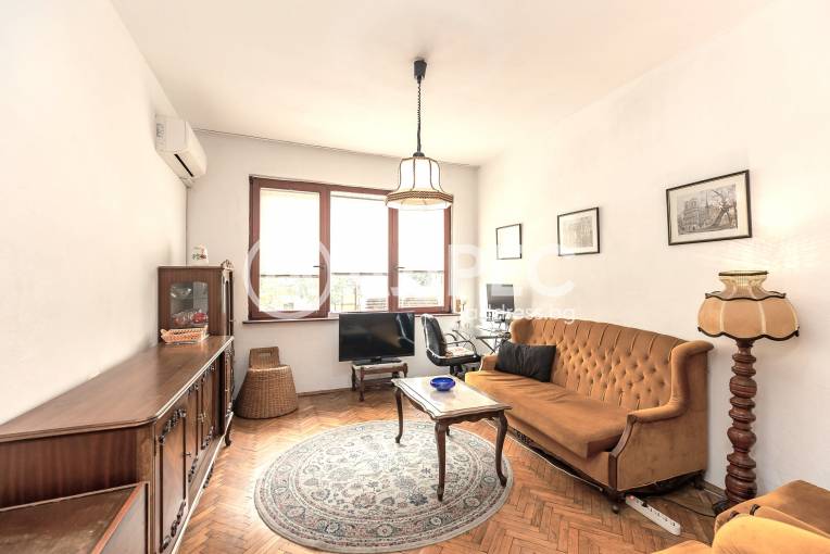 Двустаен апартамент, Варна, Гръцка махала, 685286, Снимка 1