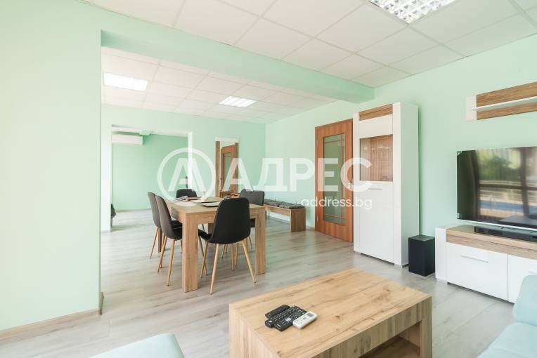 Многостаен апартамент, Варна, м-ст Ален Мак, 666287, Снимка 1