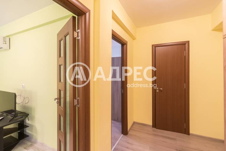 Многостаен апартамент, Варна, м-ст Ален Мак, 666287, Снимка 11