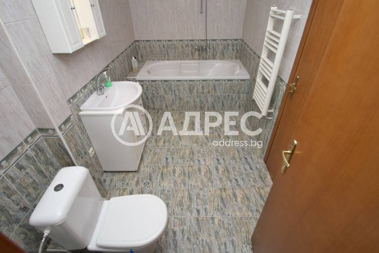 Тристаен апартамент, Варна, Общината, 674287, Снимка 11