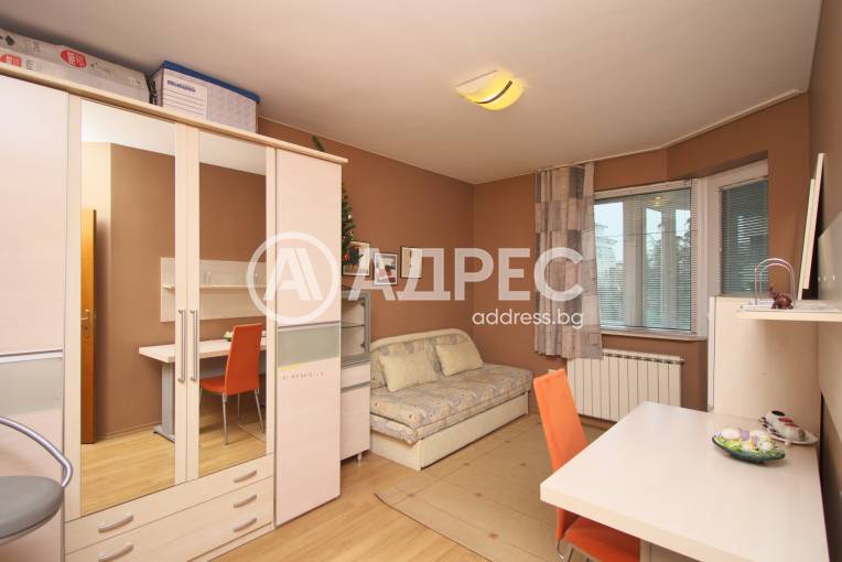 Тристаен апартамент, Варна, Общината, 674287, Снимка 13