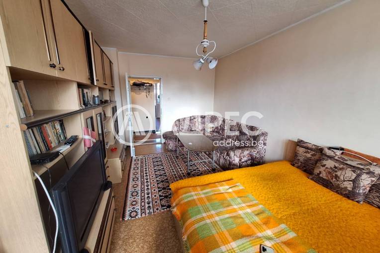 Тристаен апартамент, Пловдив, Стария град, 677287, Снимка 1