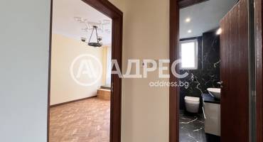 Тристаен апартамент, София, Гео Милев, 692289, Снимка 11