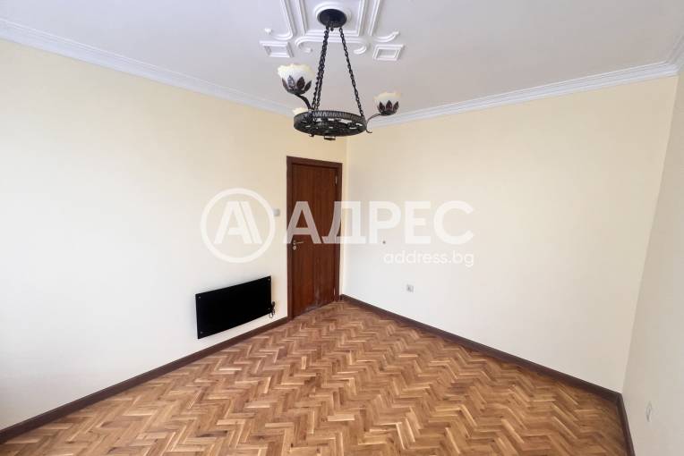 Тристаен апартамент, София, Гео Милев, 692289, Снимка 4