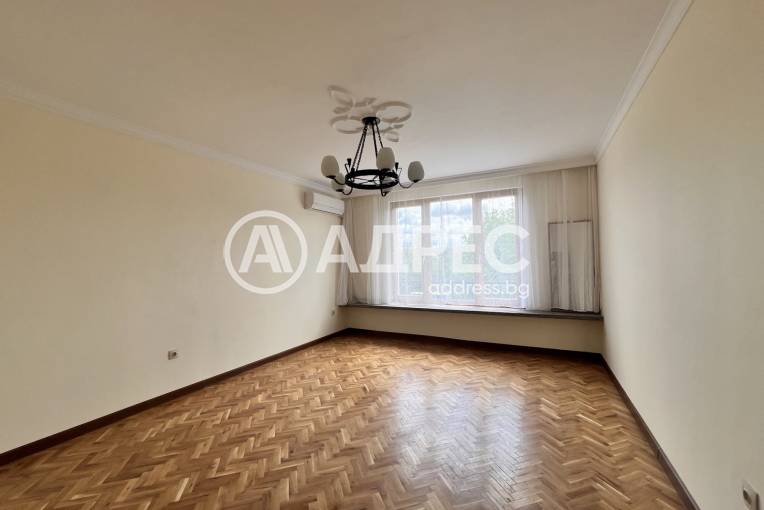 Тристаен апартамент, София, Гео Милев, 692289, Снимка 5